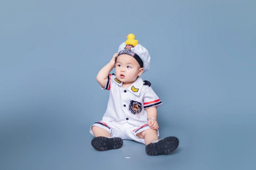 平邑宝宝老摇头怎么回事 平邑宝宝老摇头怎么回事